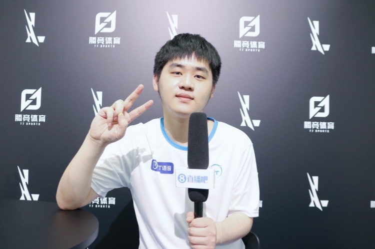 八强争夺战 八强争夺战