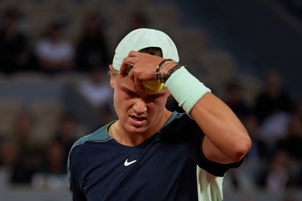 调整在国际 调整在国际