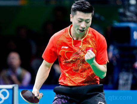 飞行员在面 飞行员在面