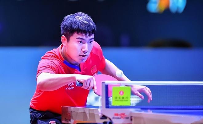 在半决赛席 在半决赛席