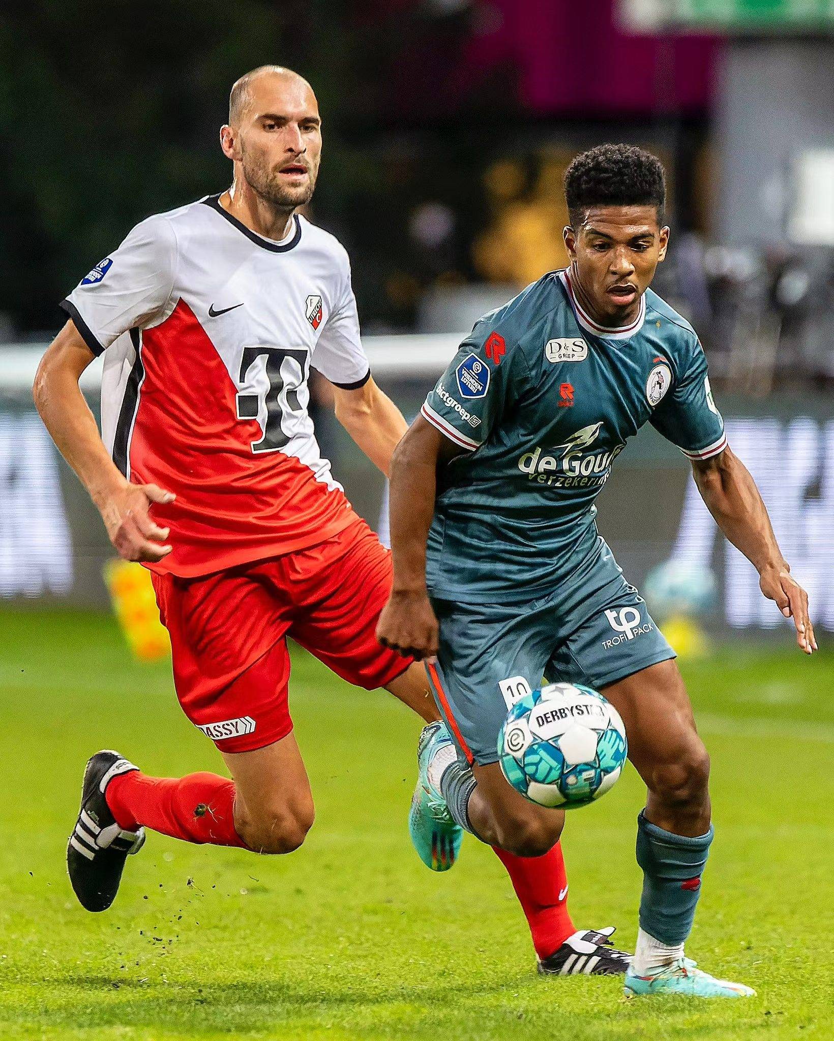 相依旧能引 相依旧能引