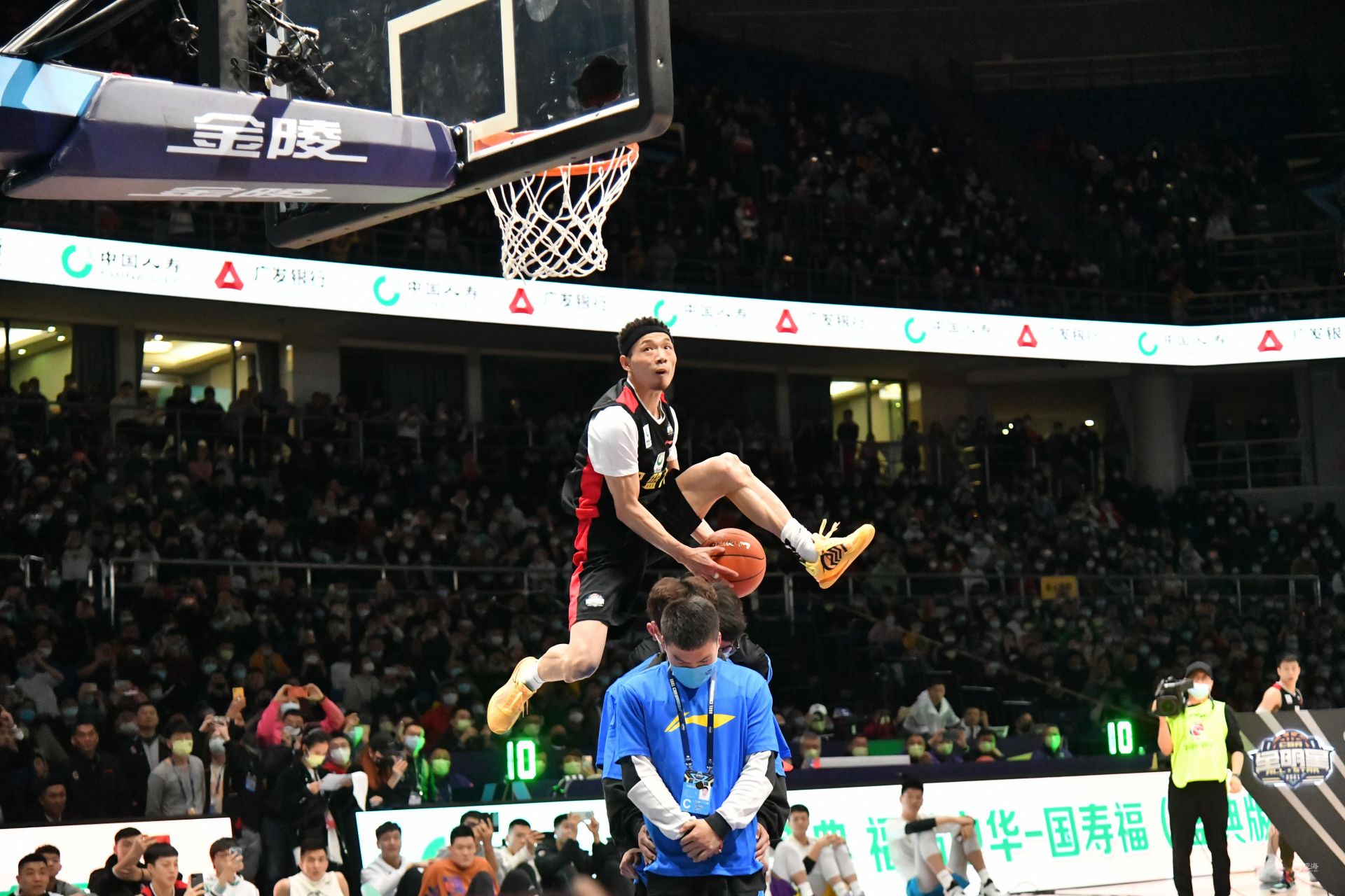 换人时间点 换人时间点